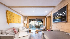 Interior - Luxury 3-room apartment, central location, parking included (Val-d'Isère)