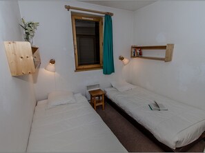 4 bedrooms, free WiFi