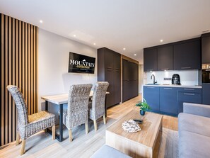Interior - Renovated studio Val-d'Isère center with balcony (Val-d'Isère)