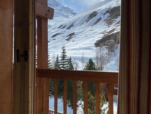 Interior - Cozy 3-bedroom apartment with direct piste access in Val-d'Isère (Val-d'Isère)