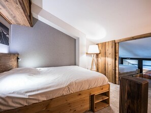 1 室のベッドルーム、WiFi (無料)、ベッドシーツ