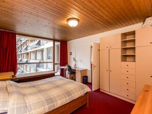 2 bedrooms, free WiFi