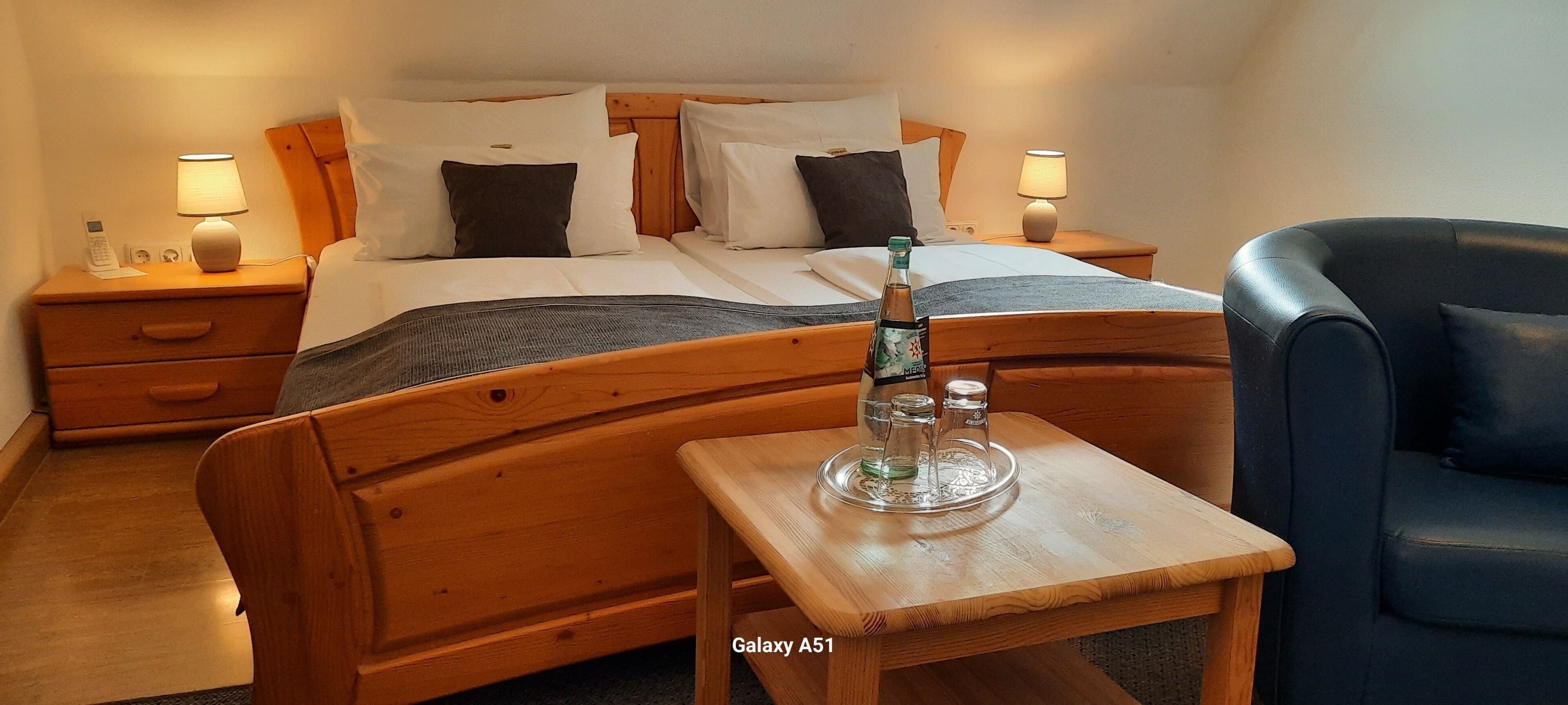 Classic-Doppelzimmer, Stadtblick | Allergikerbettwaren, Schreibtisch, Verdunkelungsvorhänge