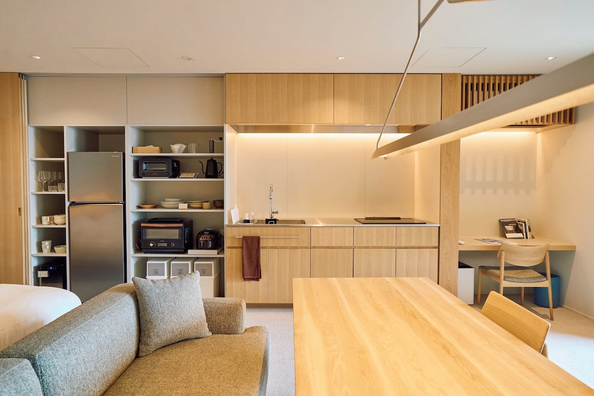 Bureau, Wi-Fi gratuit, draps fournis