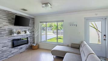 Smart TV, books, offices