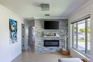 Smart TV, offices