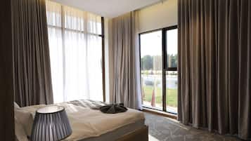 Executive Suite, City View
