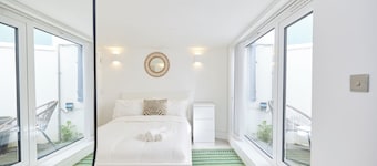 Countryside Edge Flat