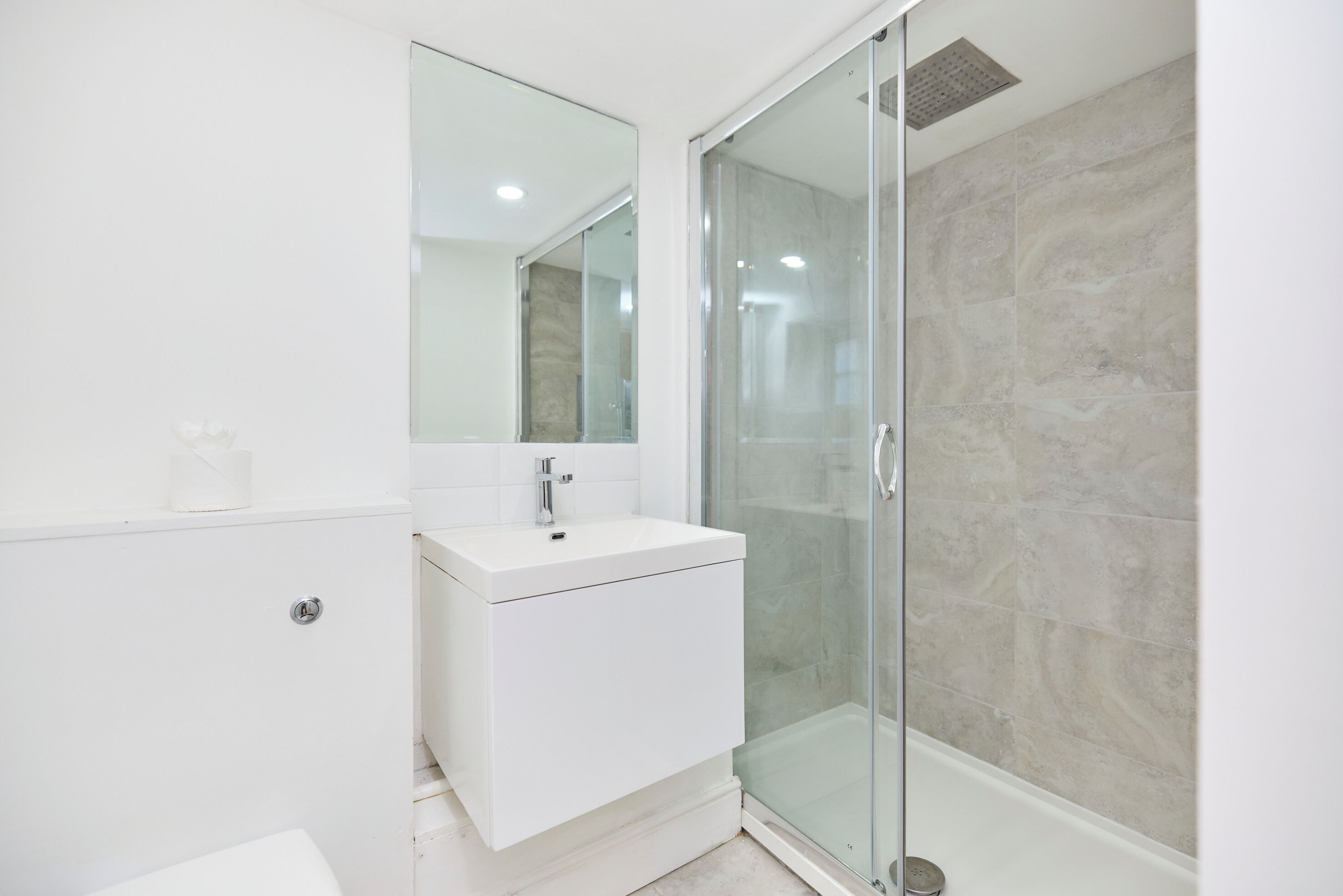 Apartment, Balcony | Bathroom