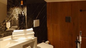 Ảnh chưa phân loại, 5 trong số 9 ảnh, nút