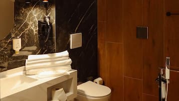 Deluxe Suite, Balcony | Desk, laptop workspace, blackout curtains, iron/ironing board