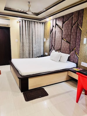 Basic Double Room