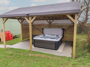 Stuga | Bubbelpool utomhus