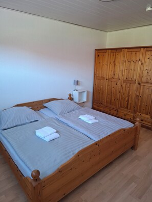 2 slaapkamers, internet, beddengoed