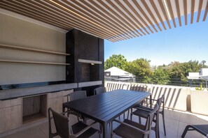 Luxury Penthouse | Terrace/patio