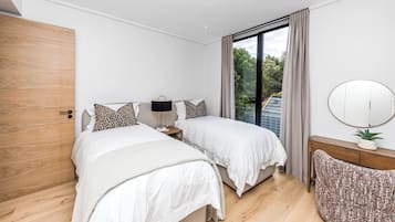 Luxury Apartment, 2 Bedrooms, Balcony | Individually decorated, individually furnished, free WiFi, bed sheets