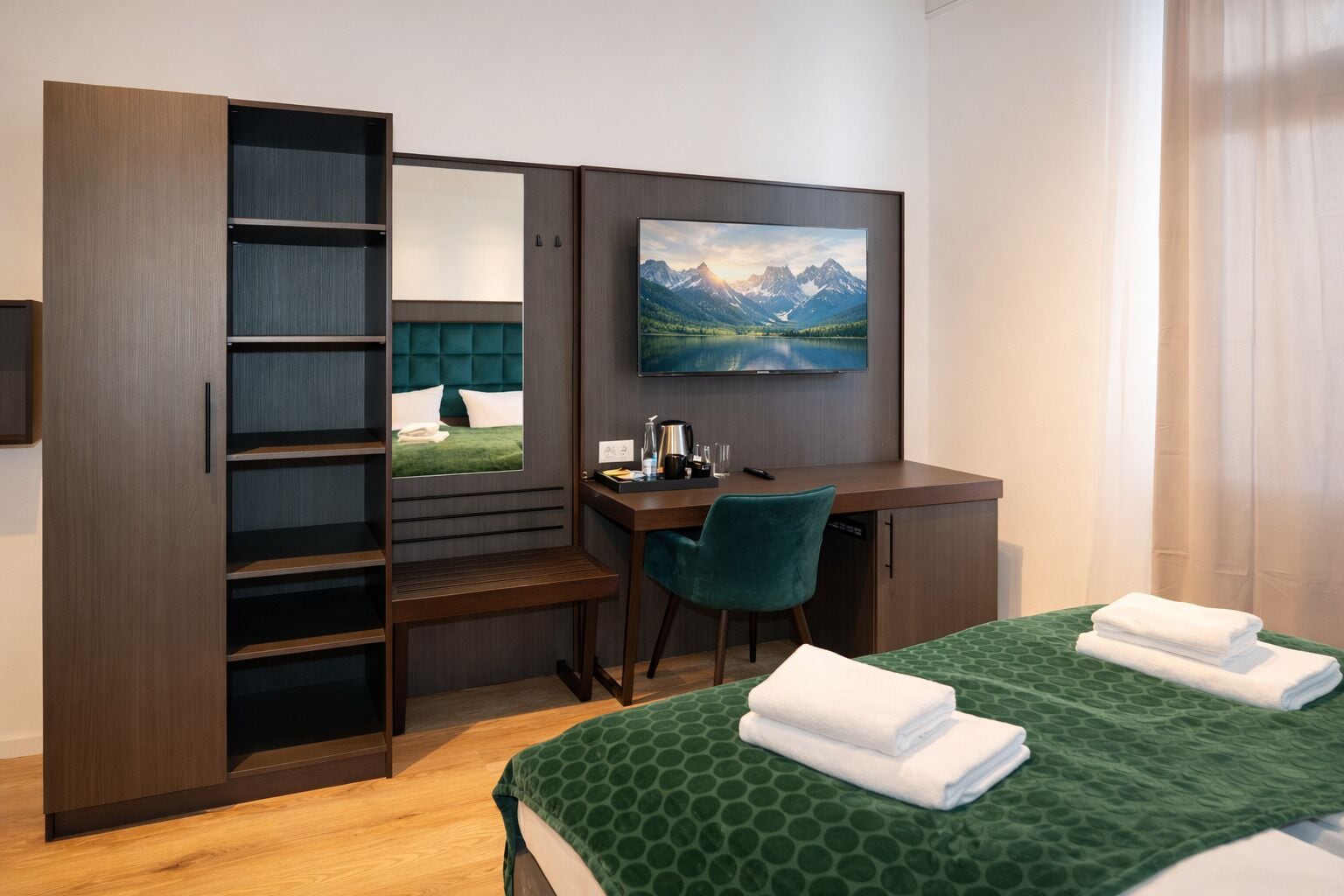 Deluxe-Doppelzimmer | Schreibtisch, kostenloses WLAN, Bettwäsche