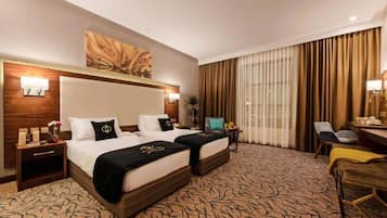 Deluxe Twin Room | Premium bedding, minibar, desk, free WiFi