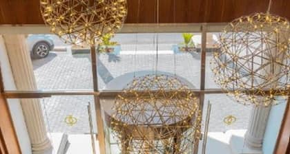 Dancenter Emerald Near Jeddah Corniche