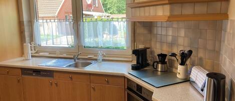 Microwave, oven, stovetop, dishwasher