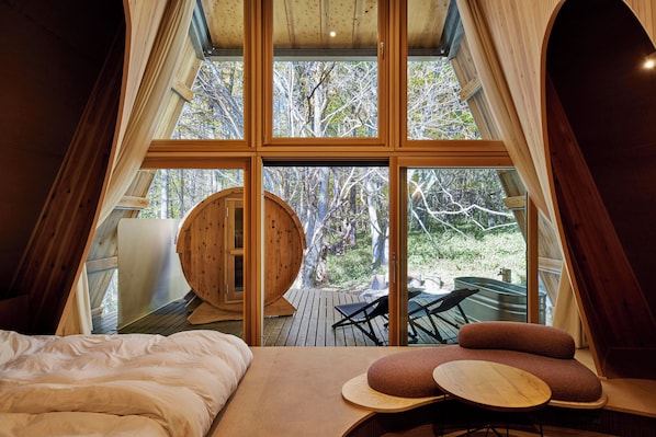 Room with Sauna, Non smoking | Desk, free WiFi, bed sheets