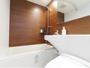 Twin Room | Room amenity