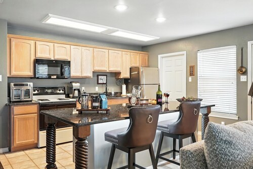 Apartment in the Country:  Private Ranch Retreat