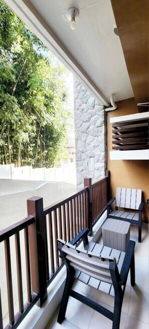 Balcony - Room-lg318 New Brenthill Premium Condo n (Baguio)