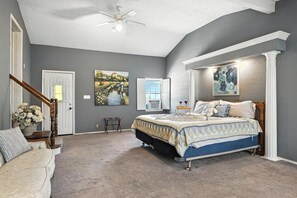 3 habitaciones, escritorio, wifi gratis y ropa de cama 