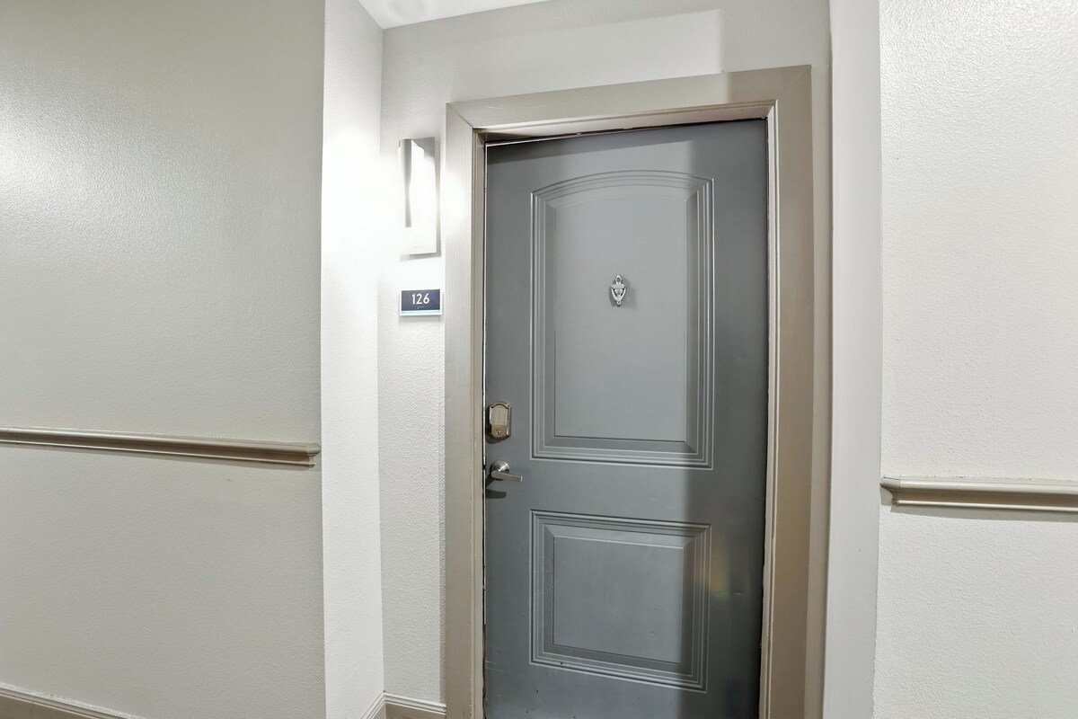 Photo 11 of Regards At Med Center 126 I Comfy 2 Bed 2 Bath