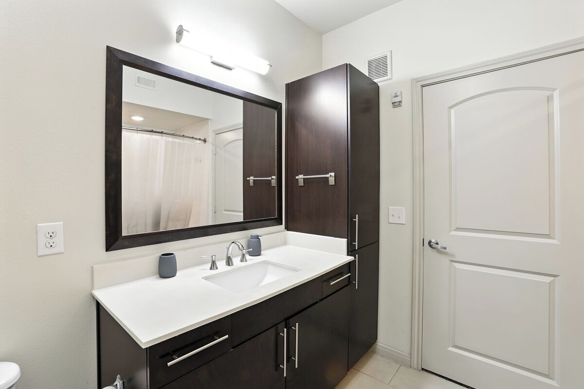 Photo 13 of Regards At Med Center 126 I Comfy 2 Bed 2 Bath