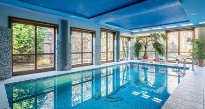 LuxVilla PrivatePool TennisCourt GameRoom Cinema