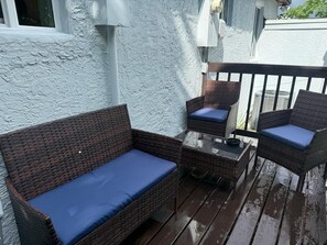 Terrace/patio - Charming 2-bedroom house in Pleasant North Miami Beach with AC (North Miami Beach)