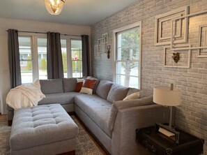 テレビ、書斎 / ワークスペース