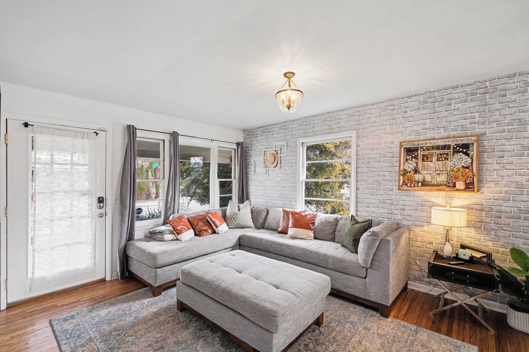 Télévision, espaces bureaux