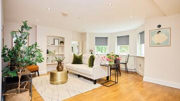 Apartment | Living area