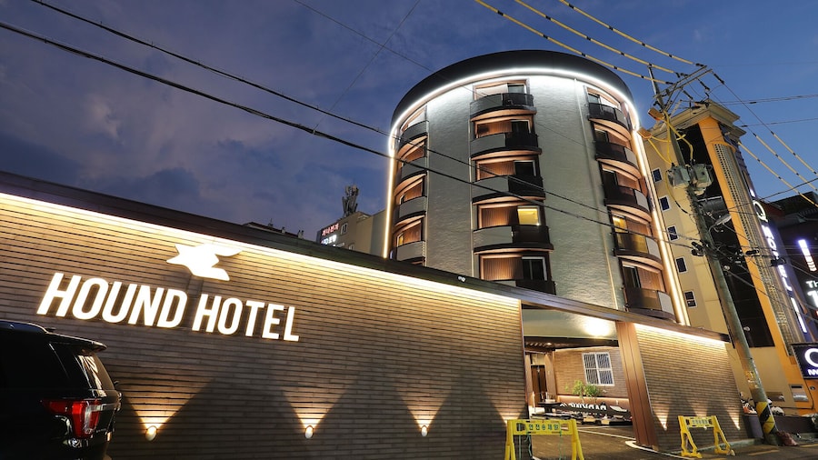 HotelHound Jeonju Junghwasan