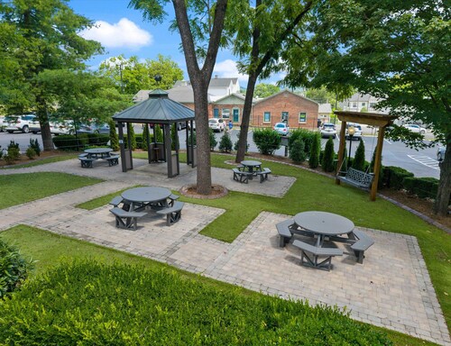 Carters Court Serene Hideaway