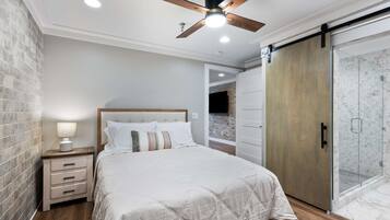 1 bedroom, iron/ironing board, travel crib, WiFi