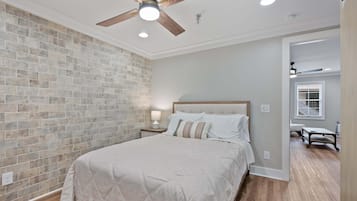 1 bedroom, iron/ironing board, travel crib, WiFi