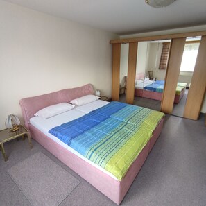 1 Schlafzimmer, WLAN, Bettwäsche