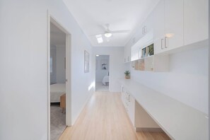 4 chambres, bureau, fer et planche à repasser, Wi-Fi gratuit