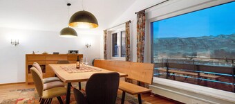 Vakantiewoning 'Nini's Berge' met panoramisch uitzicht, gemeenschappelijke tuin en wifi