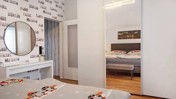 3 Schlafzimmer, Bügeleisen/Bügelbrett, WLAN, Bettwäsche