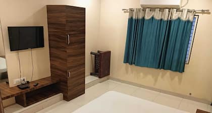 Pushkaraj Lodging