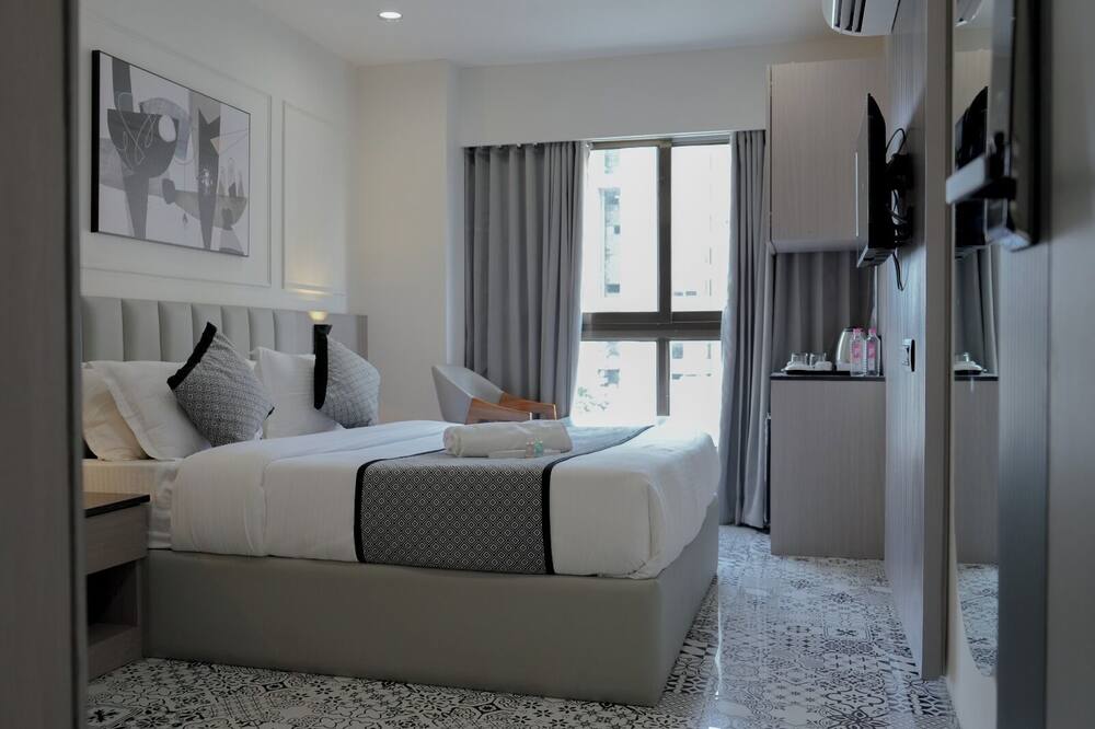 Hotel Laxus