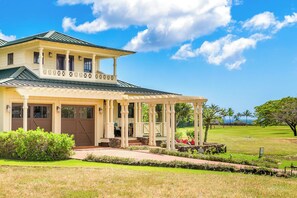 Exterior - Elevated Island Elegance in Kukui'ula - A Refined Retreat in Poipu (Koloa)