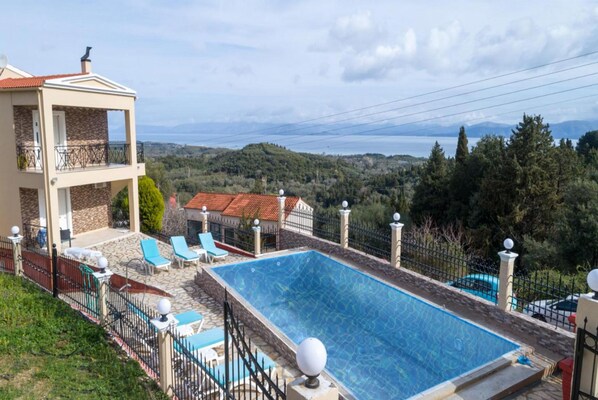 Villa | 5 bedrooms - Villa Spartera in Spartera (Corfu)
