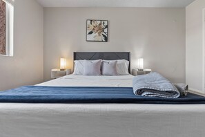 1 bedroom, desk, iron/ironing board, free WiFi
