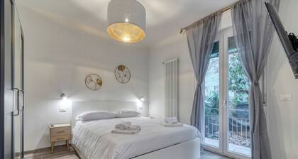 Suite Iris | Garden Sant'Orsola
